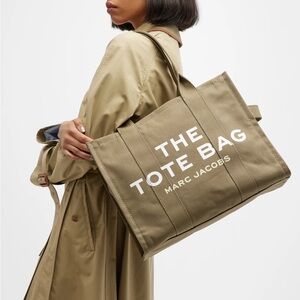 Marc Jacobs The Tote Bag Large